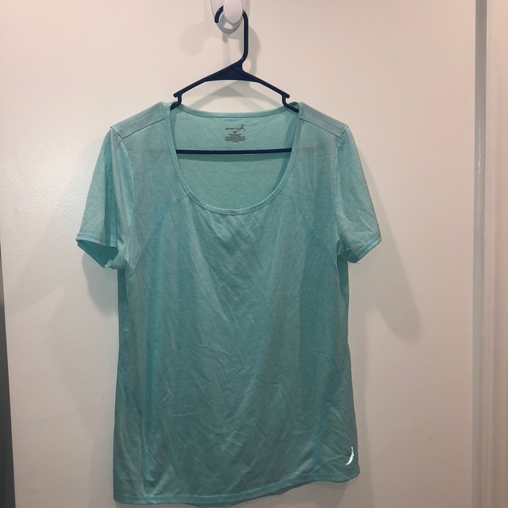 Active wear T-shirt